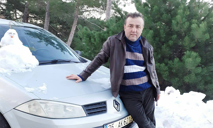 demirlerin altında kalan işçi öldü