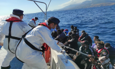 Türk karasularına geri itilen toplamda 184 düzensiz göçmen kurtarıldı