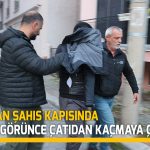 Aranan-şahıs-kapısında-polisi-görünce-çatıdan-kaçmaya-çalıştı