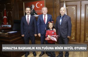 Honaz’da-başkanlık-koltuğuna-minik-Betül-oturdu