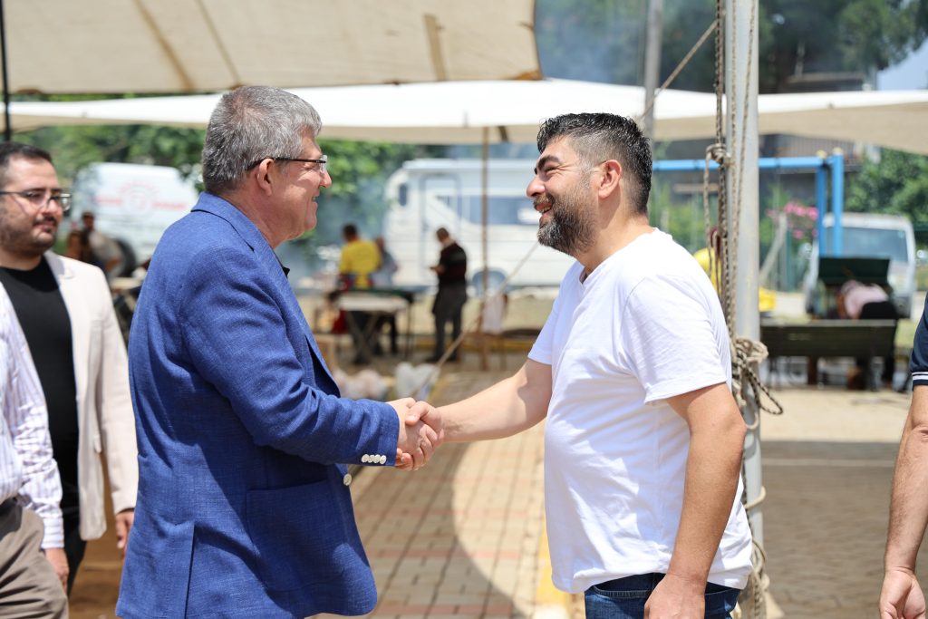 AK Parti Denizli'den Hane Ziyaretleri Başladı