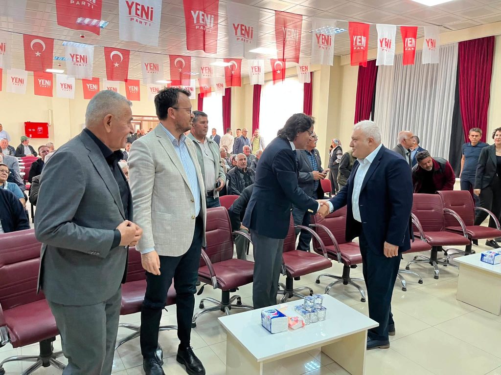 Yeni Parti Çal’da Ersoy Güven Tazeledi