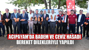 Acıpayam’da Badem ve Ceviz Hasadı Bereket Dilekleriyle Yapıldı